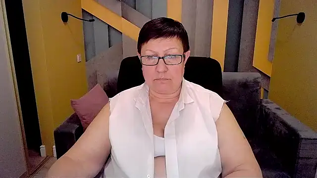 Snapshot of BarbaraTurners chatting on 02-10-25, 04:08 BarbaraTurners online show from 02-10-25, 04:08