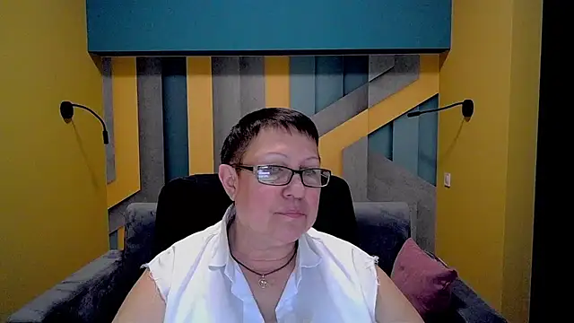 Snapshot of BarbaraTurners chatting on 03-17-25, 12:41 BarbaraTurners online show from 03-17-25, 12:41