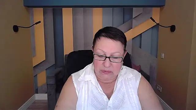 Snapshot of BarbaraTurners chatting on 11-21-25, 07:34 BarbaraTurners online show from 11-21-25, 07:34