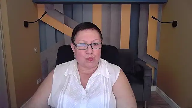 Snapshot of BarbaraTurners chatting on 12-03-25, 07:23 BarbaraTurners online show from 12-03-25, 07:23