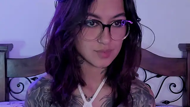 noemi foxxx online show from 01-05-25, 08:32