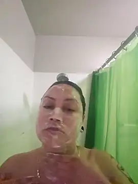 honeeyyy pot online show from 12-15-24, 08:19