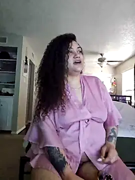 Snapshot of honeeyyy_pot chatting on 02-12-26, 09:54 honeeyyy pot online show from 02-12-26, 09:54