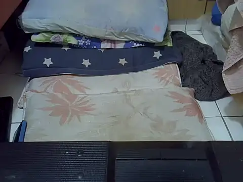 prettyviel online show from 02-24-26, 08:23