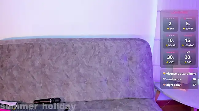 summer holiday online show from 01-13-25, 12:45