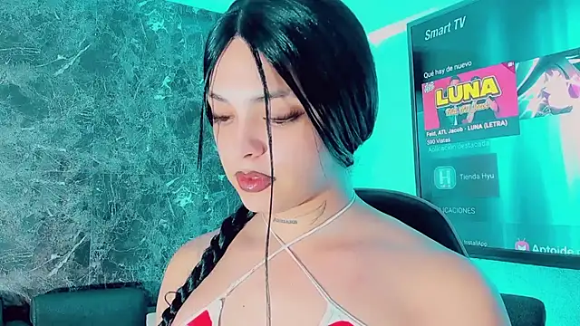 Emmaa Saenz  online show from 01-13-26, 08:14