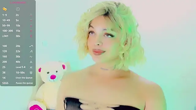 Emmaa Saenz  online show from 03-15-26, 09:54