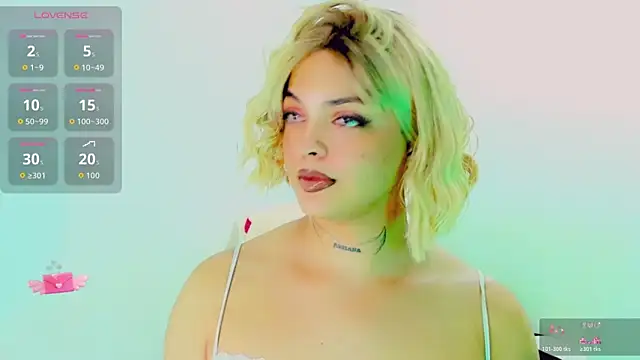 Emmaa Saenz  online show from 05-21-26, 11:01
