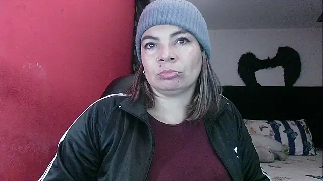 charlotedoll online show from 04-03-26, 11:47