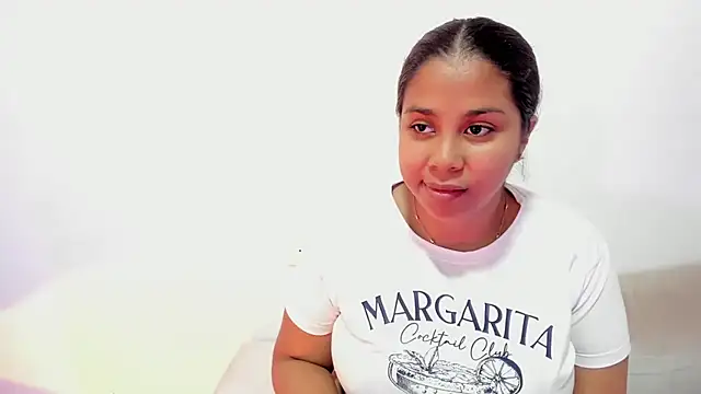 Snapshot of Vidiia chatting on 01-14-26, 02:17 Vidiia online show from 01-14-26, 02:17