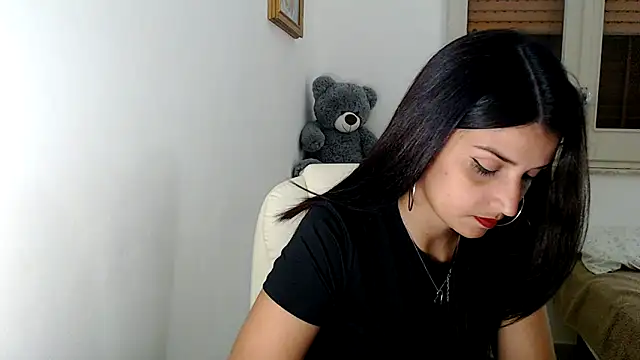 Snapshot of ZajiraShane chatting on 05-17-26, 08:05 ZajiraShane online show from 05-17-26, 08:05