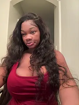 Snapshot of CharismaaBanx chatting on 02-06-26, 10:51 CharismaaBanx online show from 02-06-26, 10:51