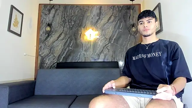 liam genner  online show from 02-08-25, 07:38