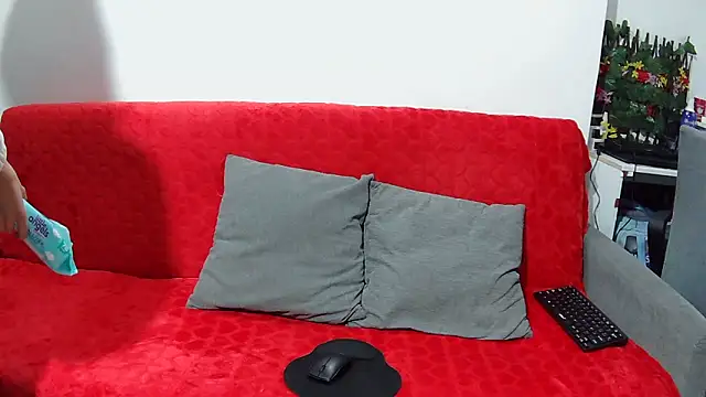 Snapshot of Katalleya_jyj chatting on 02-27-26, 11:27 Katalleya jyj online show from 02-27-26, 11:27