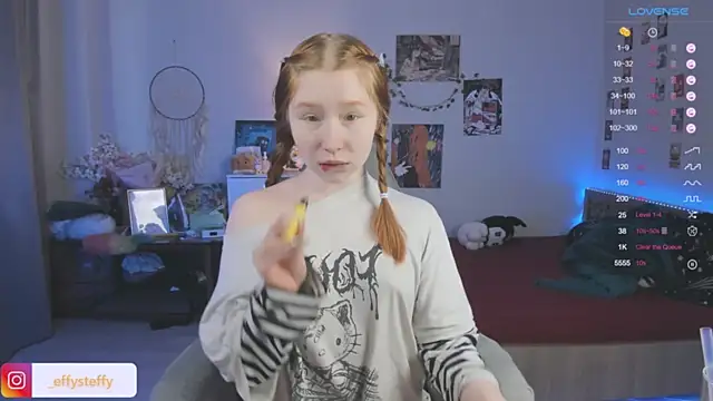 Snapshot of CallMeEffy1 chatting on 01-12-26, 12:10 CallMeEffy1 online show from 01-12-26, 12:10