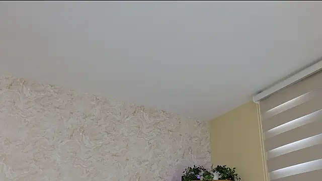 Snapshot of AdanReilly chatting on 12-20-24, 08:55 AdanReilly online show from 12-20-24, 08:55