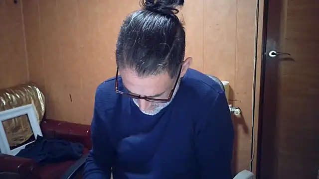 Lia Y PatrickX online show from 11-11-25, 05:02