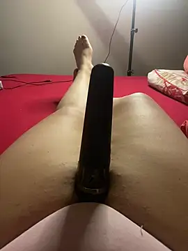 Snapshot of Ceyceys chatting on 02-09-25, 08:34 Ceyceys online show from 02-09-25, 08:34