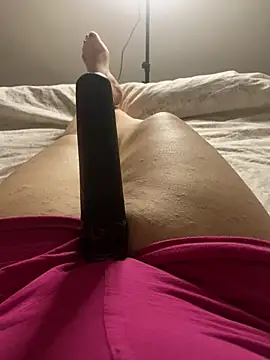 Snapshot of Ceyceys chatting on 03-07-25, 09:48 Ceyceys online show from 03-07-25, 09:48