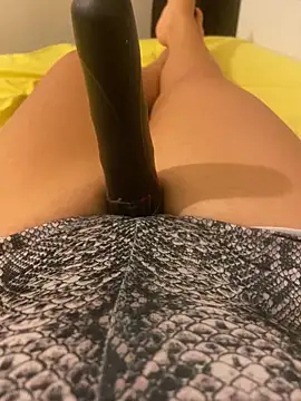 Snapshot of Ceyceys chatting on 09-23-25, 08:12 Ceyceys online show from 09-23-25, 08:12