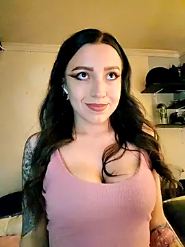 Paudelatorre online show from 12-19-25, 03:35