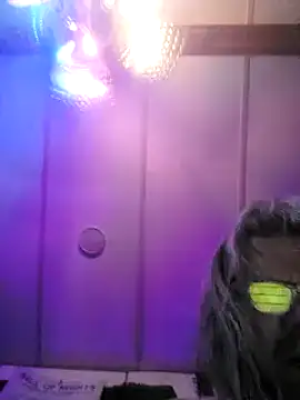 WillCum4Unow online show from 12-29-24, 06:14