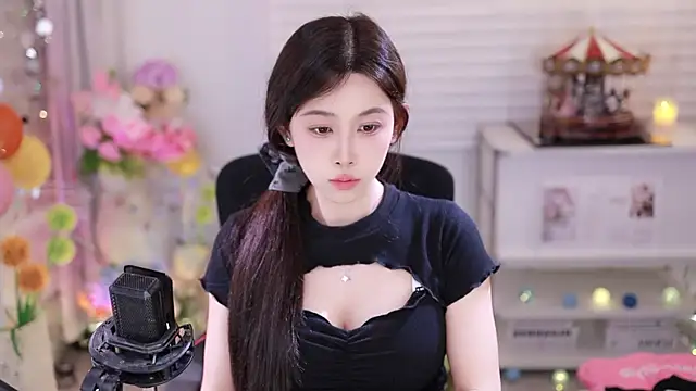 SleepArtist online show from 12-22-25, 03:09