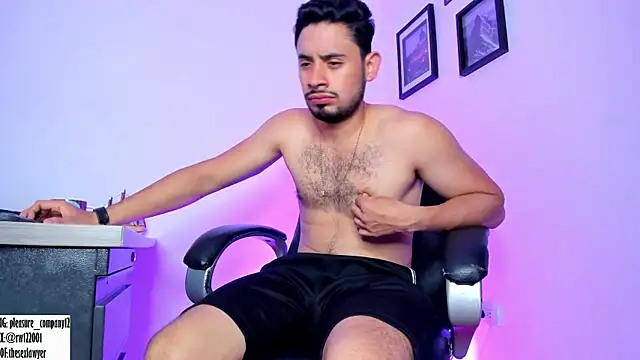 Snapshot of thesexlawyer1 chatting on 02-15-25, 06:55 thesexlawyer1 online show from 02-15-25, 06:55