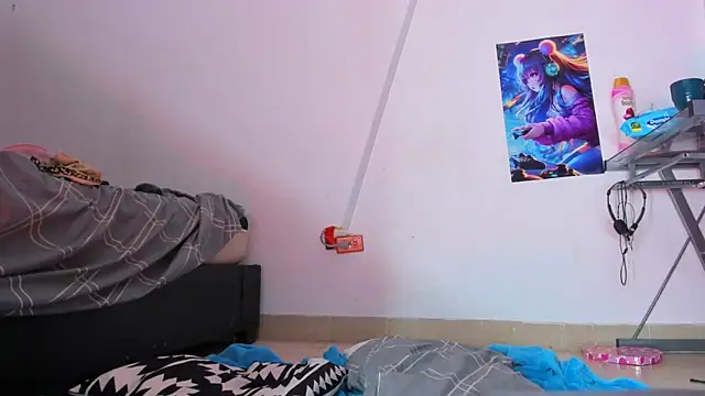 Emily Coper18 online show from 03-02-25, 08:50