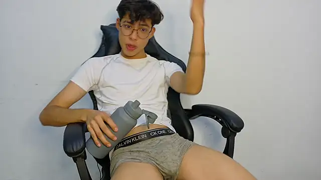 Jacotnk online show from 02-04-25, 04:48