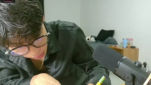 Jacotnk online show from 10-06-25, 03:59