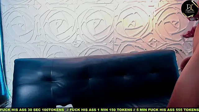 Snapshot of Sex_orgy01 chatting on 01-22-25, 10:26 Sex orgy01 online show from 01-22-25, 10:26