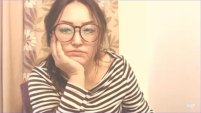 Snapshot of hrnyteacher chatting on 01-21-25, 06:00 hrnyteacher online show from 01-21-25, 06:00