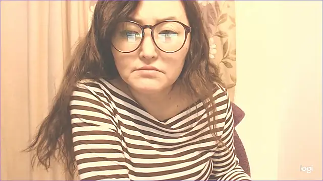 Snapshot of hrnyteacher chatting on 03-08-25, 05:11 hrnyteacher online show from 03-08-25, 05:11