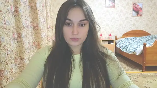 Snapshot of me_lissa_sun13 chatting on 12-20-25, 03:52 me lissa sun13 online show from 12-20-25, 03:52