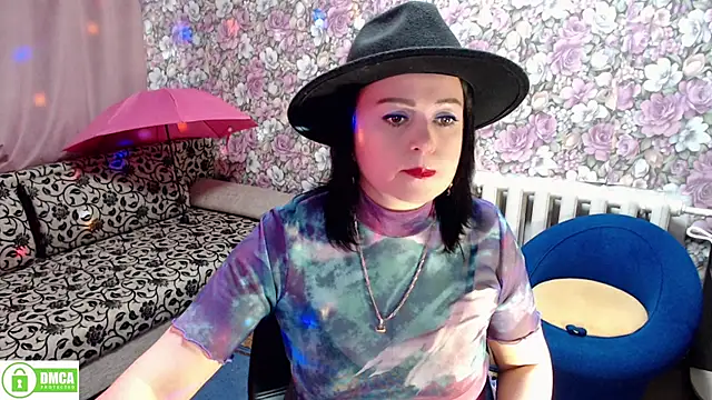 Julia-ru online show from 12-17-24, 09:27