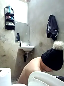 Snapshot of Fabi_1986 chatting on 12-01-25, 11:26 Fabi 1986 online show from 12-01-25, 11:26