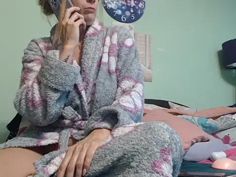 Snapshot of SexyGioconda chatting on 03-09-25, 06:11 SexyGioconda online show from 03-09-25, 06:11