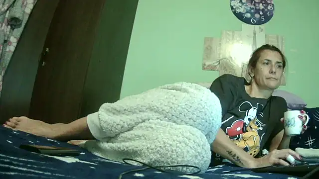 Snapshot of SexyGioconda chatting on 09-18-25, 08:38 SexyGioconda online show from 09-18-25, 08:38