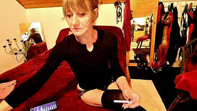 Hot Colettte online show from 04-07-26, 10:20