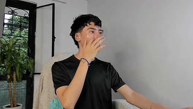 sebas rose online show from 10-17-25, 10:12