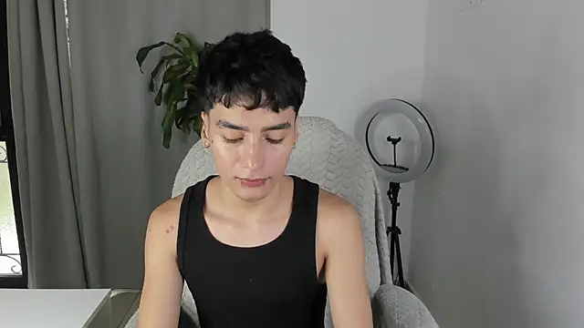 sebas rose online show from 10-22-25, 02:17