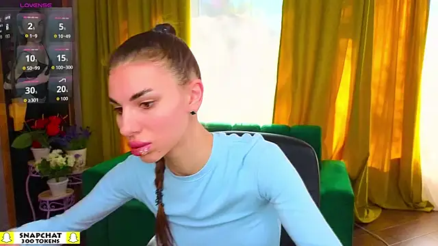 EmmyGreans online show from 04-20-26, 05:54