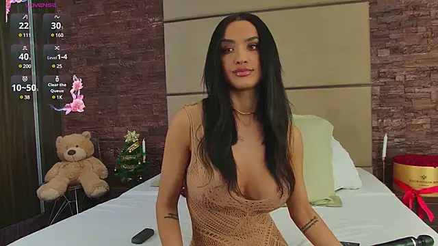 AylinRoss online show from 12-22-24, 09:44