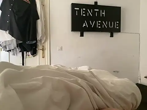 Bossinmidd12 online show from 02-19-25, 08:44