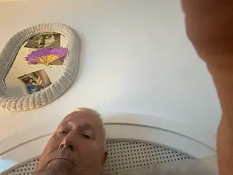 Bossinmidd12 online show from 02-23-25, 10:42