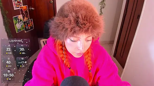 Snapshot of Violetaarey chatting on 01-07-26, 11:29 Violetaarey online show from 01-07-26, 11:29