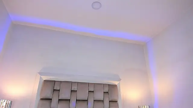 Mara Betancurt online show from 01-13-25, 03:45