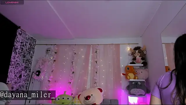  dayana miler online show from 04-24-26, 12:35