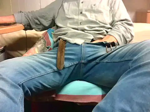 Giulio35 Pika online show from 03-11-26, 04:13